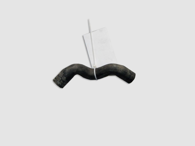 VAG  3B0121449Q Патрубок ОЖ від металевої трубки до додаткового водяного насосу VW Passat B5 Одеса - фото 1