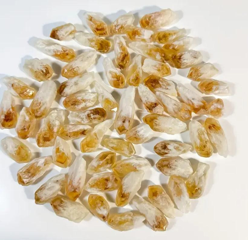 Набор из 5 натуральных кристаллов цитрина, размер 1.5 - 3 см. Необработанные кристаллы цитрина. Киев - изображение 4