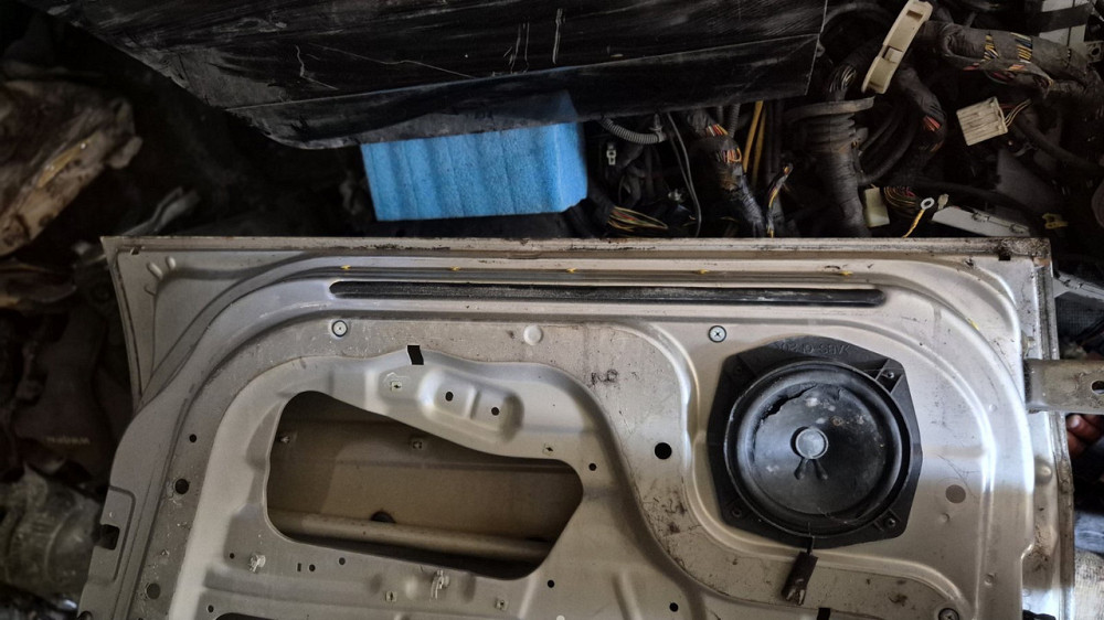 Задняя правая дверь Chevrolet Evanda 2006–2010 Киев - изображение 2