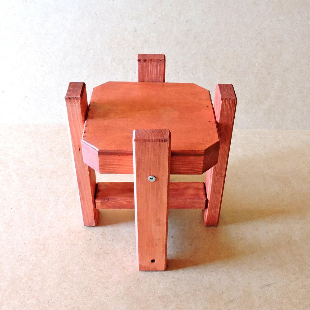 Подставка для цветов 