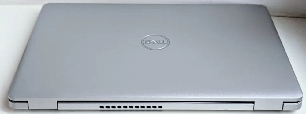 Ноутбук Сенсорный DELL Inspiron 15 5584 Intel i7 8565U 8-32Gb. 256Gb. 1TB. Киев - изображение 2