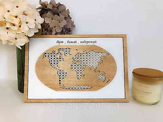 Карта світу. Об'ємна карта світу в рамці. Декор для дому. Ірпінь