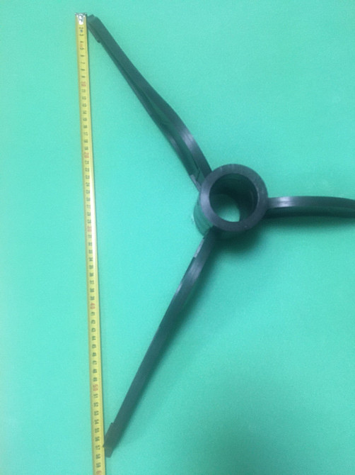 Подставка под елку на высоту мах 1,8-1,9 м, диаметр 5 см, черный, тренога для елки из полипропилена, Украина. Киев - изображение 6