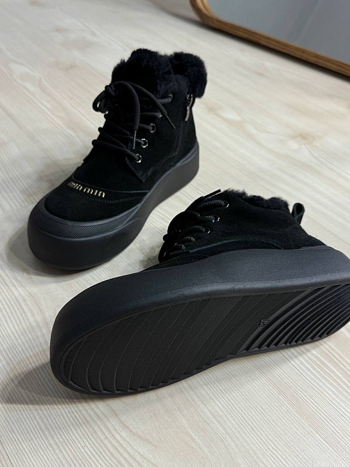 Черевики жіночі Hengji 677-1 замшеві високі кеди на хутрі чорні, 39, 24,5 см Київ - фото 17