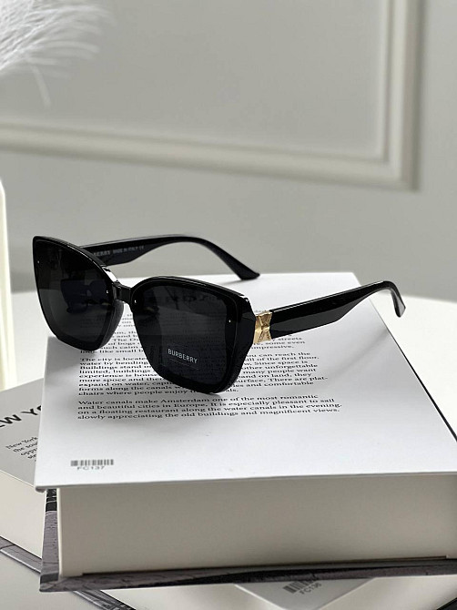 Окуляри унісекс Burberry – елегантність та універсальність Київ - фото 9