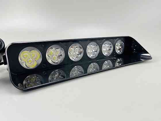 Маячок проблисковий S7 стробоскоп автомобільний 9-80V 18 led діодів білий спалах під скло Мукачево