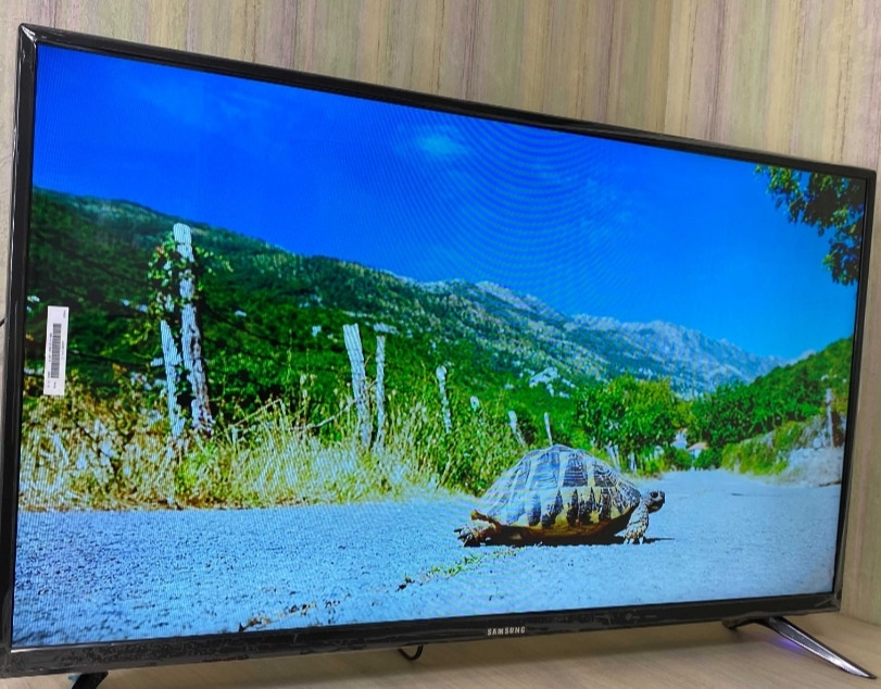 ХИТ (2023) Телевизор: Samsung 34