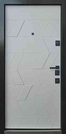 Двери квартирные, QDoors, модель Конверс-АК, комплектация Авангард,замок MOTTURA Киев