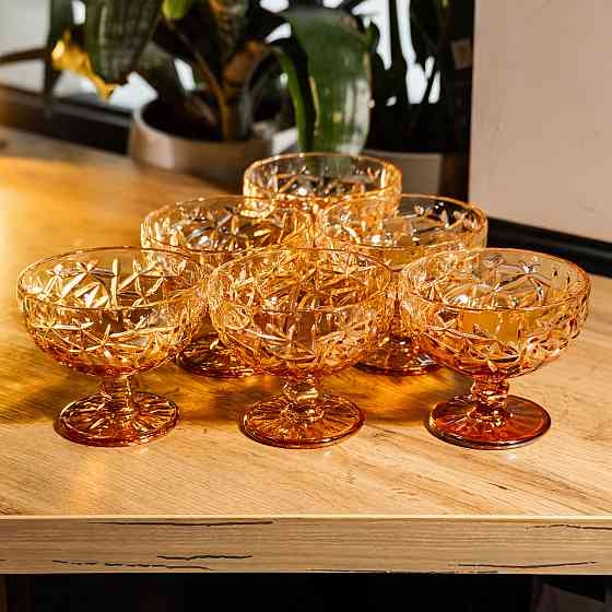 Набір креманок на ніжці 6 штук 340 мл скляні Золотистий Yiwu HP-19-193 Коломыя