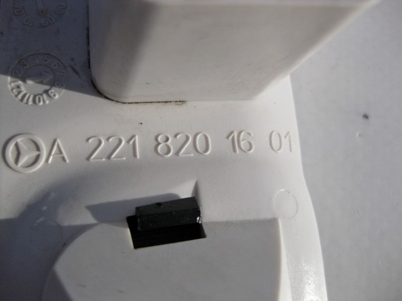 Mercedes-Benz  A2218201601 + A2218252810 9051 Плафон задньої правої стельової ручки чорний S-Class W221 Одесса - изображение 3