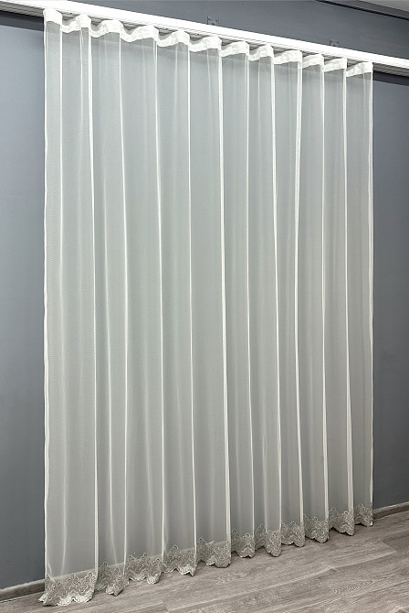 Тюль VR-Textil 1697т Грек-сетка с вышивкой Молочный с серым 300х270 см (42-0734) Киев - изображение 3