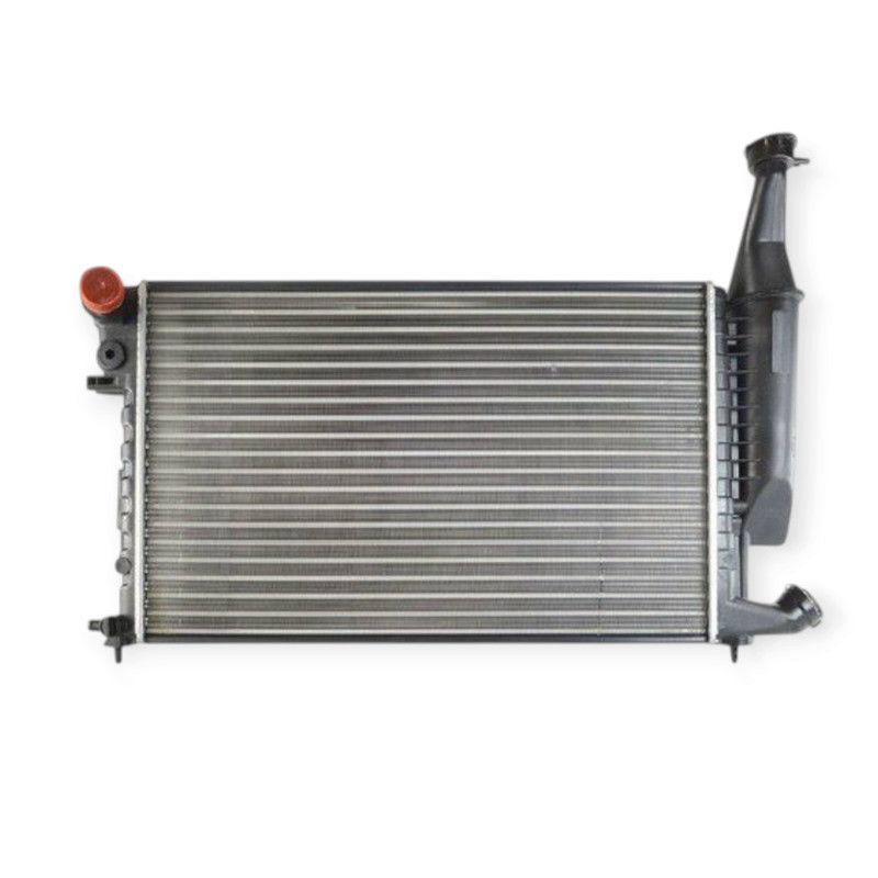 Радіатор двигуна Citroen Berlingo 1.1, 1.4, 1.6, 1.8 96- охолодження Мукачево - фото 1