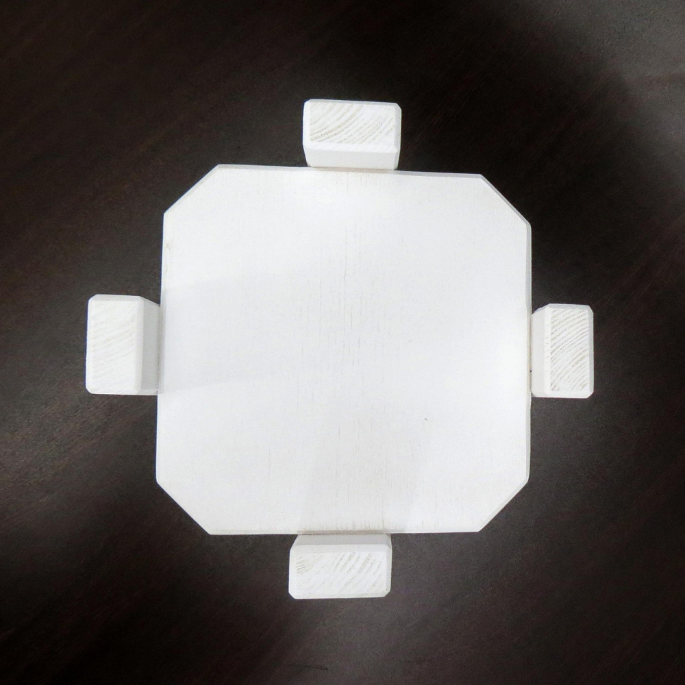 Подставка для цветов 