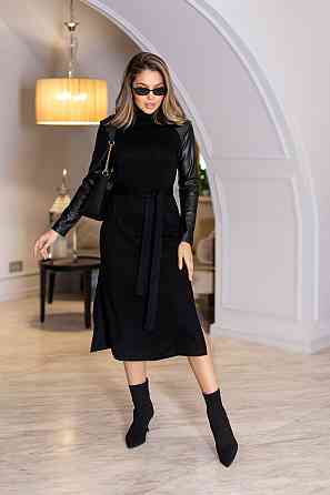 Женское платье миди с рукавами с экокожи 