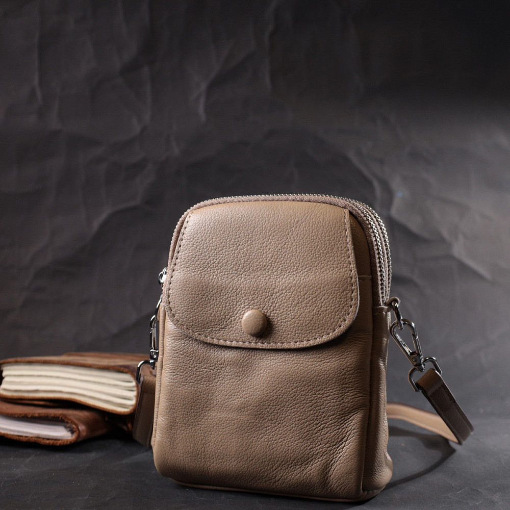 Небольшая вертикальная сумка для женщин на два отделения из натуральной кожи Vintage 22400 Бежевая Киев - изображение 7