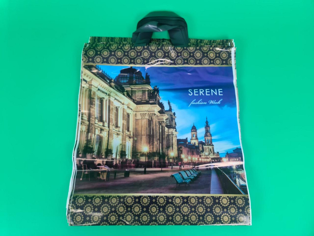 Пакет із петльовою ручкою середній щільний ламінований "Серена 801" (40х45+3) 95 мк КВС (50 шт) Харків - фото 1