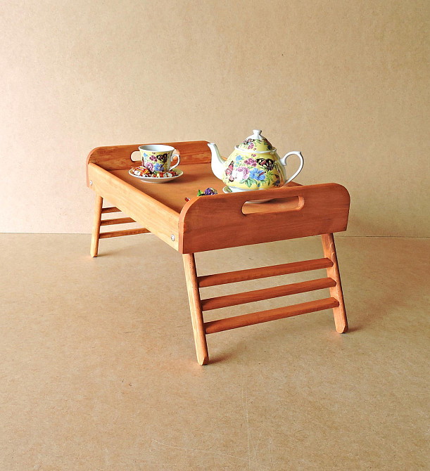 Столик-поднос для завтрака 