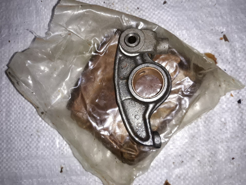 Коромысло клапана правое ЯАЗ-204, ЯАЗ-206. 201-1007110 Харьков - изображение 1