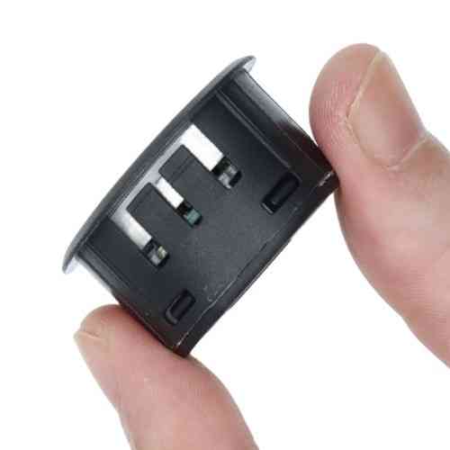 Цифровий вольтметр для автомобіля з червоним дисплеєм Київ