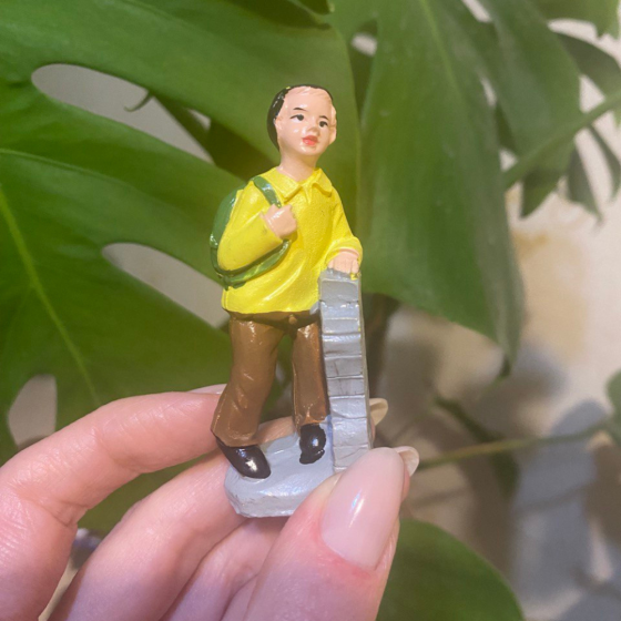 Фигурка ученика для мини-сада, флорариума, песочного стола. Полистоун Одесса