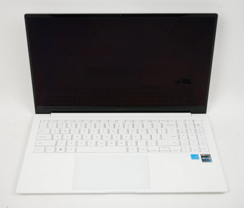 Ноутбук Samsung Galaxy Book2 Pro NP950XED 15.6" FHD AMOLED Intel Core i7-1260P 16/512GB SSD срібний Миколаїв - фото 4