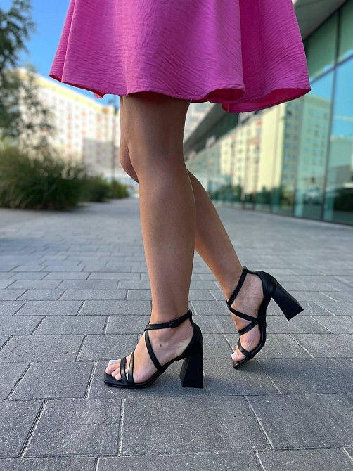 LIRIO Босоніжки жіночі літні стильні на підборах чорні з натуральної шкіри стильні LIRIO L0195 Коломыя - изображение 4