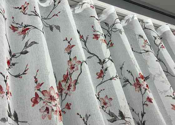 Тюль батист, колекція "Flora" колір білий із червоно-коричневим 1904т Київ