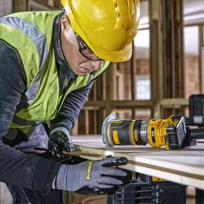 Фрезер DeWALT 18В XR Li-lon, безщітковий, 16000-25500об/хв, цанга 6-8мм, TSTAK (без АКБ та ЗП) (DCW604NT) Вінниця