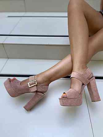 Girnaive Босоніжки жіночі Girnaive пудра (літо, еко-замша) (1020) лише 37р. Коломыя