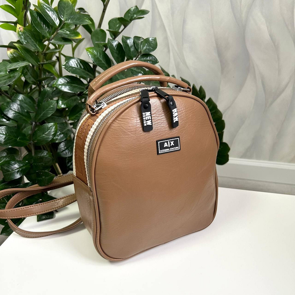 Брендовая женская сумка-рюкзак. Женская сумка рюкзак маленькая через плечо. Киев - изображение 10