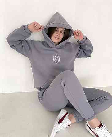 Світло сірий премиум костюм з гербом України L Черновцы