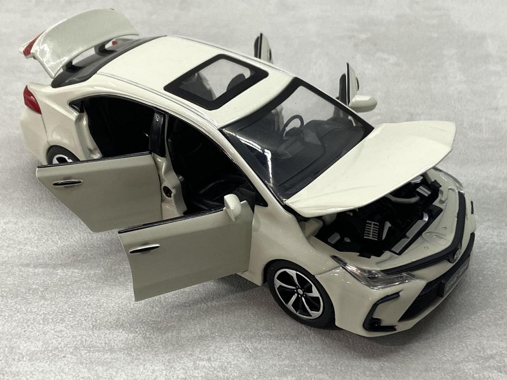 Машинка TK Union Group Toyota Corolla інерційна 1:32 Біла (GT-6258) Чернігів - фото 3