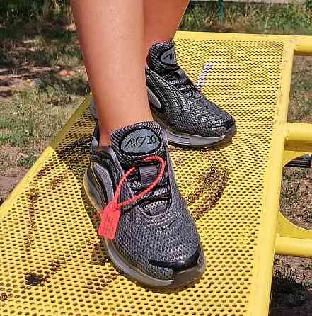 Кроссовки Nike 720 Серые Женские Найк с Амортизацией (размеры: 39) Видео Обзор Днепр