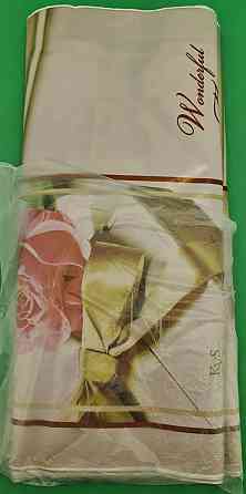 Пакет средний, плотный, ламинированный с петлевой ручкой