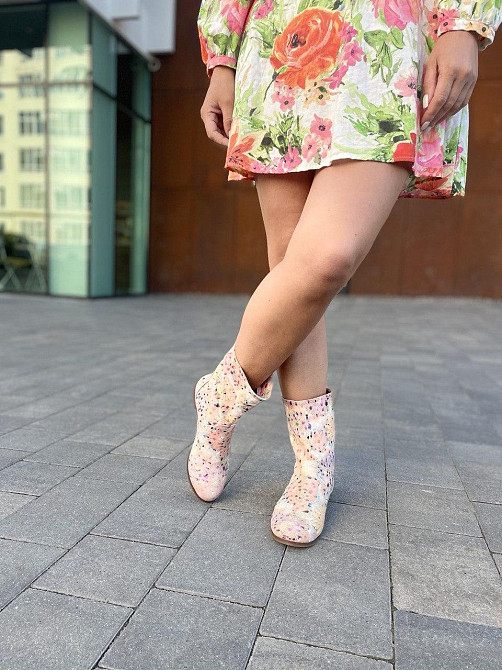 Nivelle Жіночі черевики NIVELLE пудрові натуральна шкіра висота 21см обхват 32-34см (3997) 36р. Коломия - фото 2