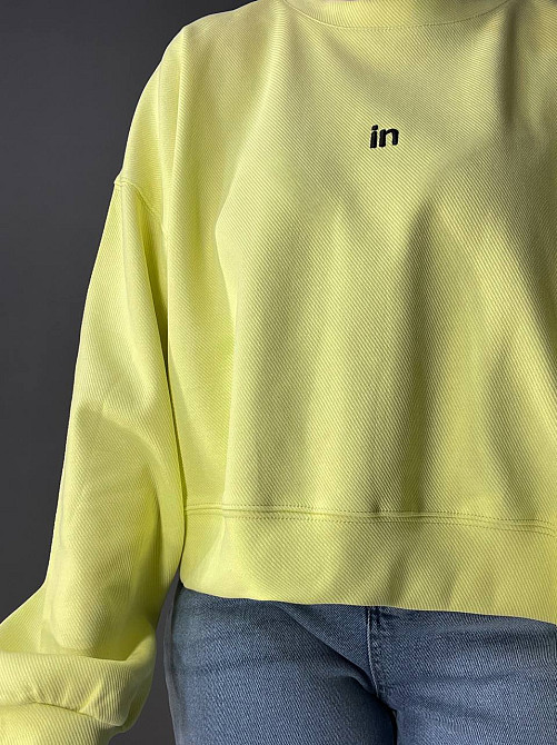 Свитшот женский U S 36918 оверсайз рубчик диагональ вышивка 