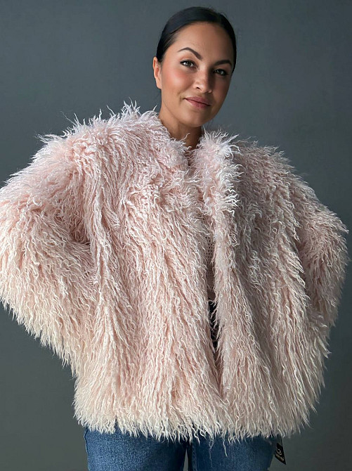 Шуба жіноча Lady Yep 10051 штучне хутро під ламу коротка рожева, рожевий, M Київ - фото 4