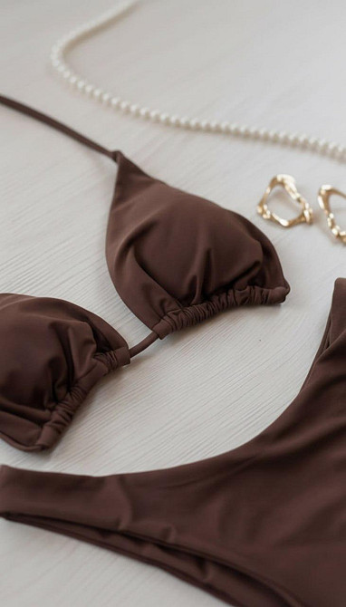 Стильний жіночий трендовий купальник зі щільного мікродайвінг Шоколад, 46 Одеса - фото 2