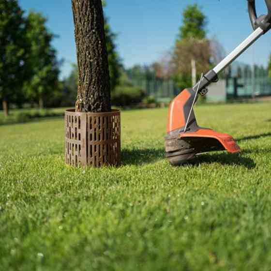 Бордюр TreeSave для захисту стволів дерев, висота 20см, ширина 33см, коричневий, OBO12033BR Київ