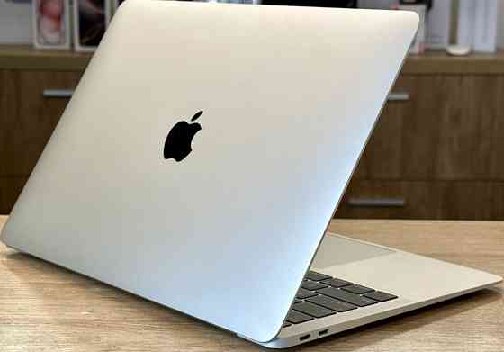 Ноутбук MacBook Air 13” i5 16RAM/256SSD Silver Київ