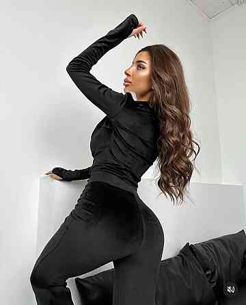 Жіночий стильний костюм двійка: кофта і штани кльош з велюру Одеса