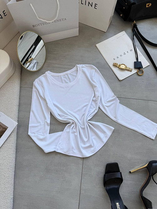 Жіночий базовий лонгслів з віскози Одеса - фото 1