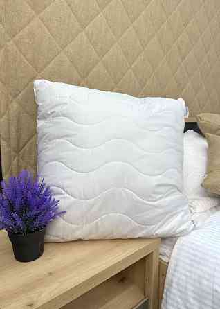 Подушка для сну гіпоалергенна Decorator Quilt 70x70х20 см, колір білий (84-174) Київ