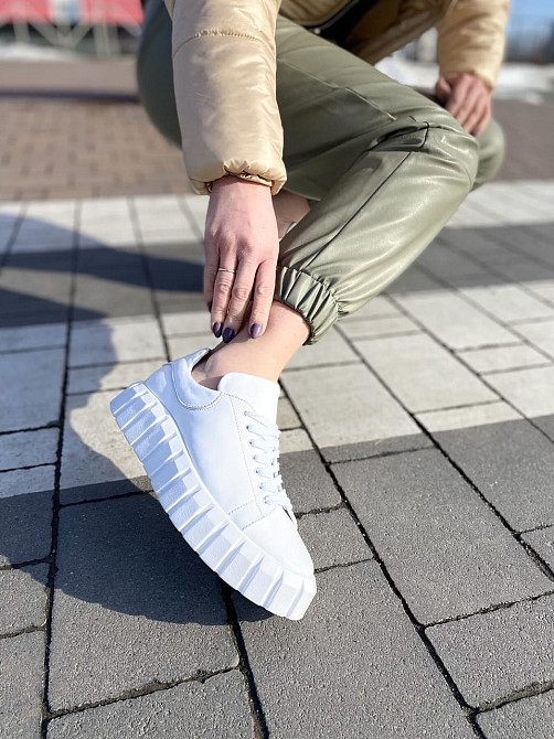 Rosta Кросівки жіночі ROSTA 2005 білі (весна-осінь, шкіра натуральна) (4318) лише 38р. Коломыя - изображение 1