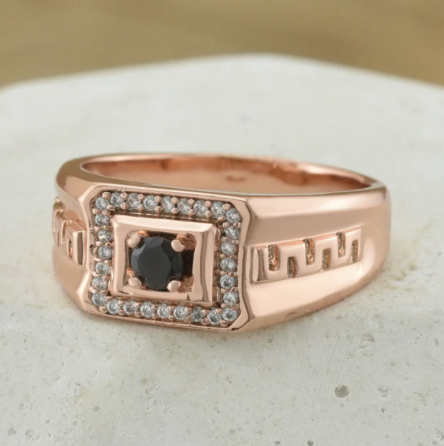 Печатка Xuping 11597 черные фианиты, позолота РО, ширина11 мм, размер 20, вес 4,6 г, мужская Киев