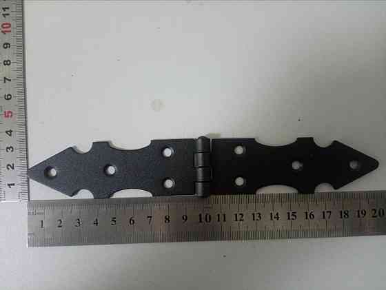 Завіса будівельна оздоблена покрита чорною порошковою фарбою 32х200мм "P-o" Стрый