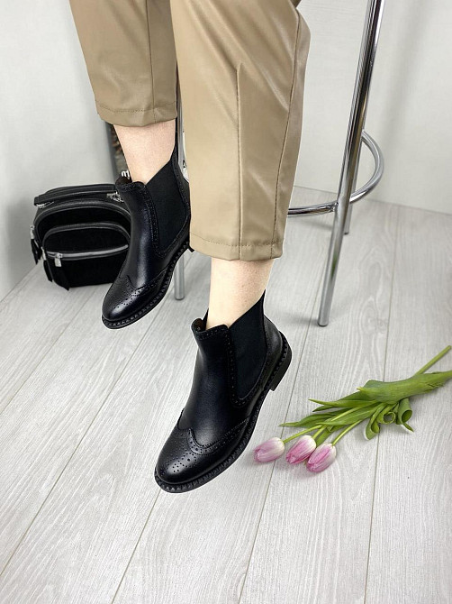 Kadar Черевики жіночі KADAR чорні натуральна шкіра весна-осінь размер 36-40 (00-1105491-Б) Коломия - фото 8