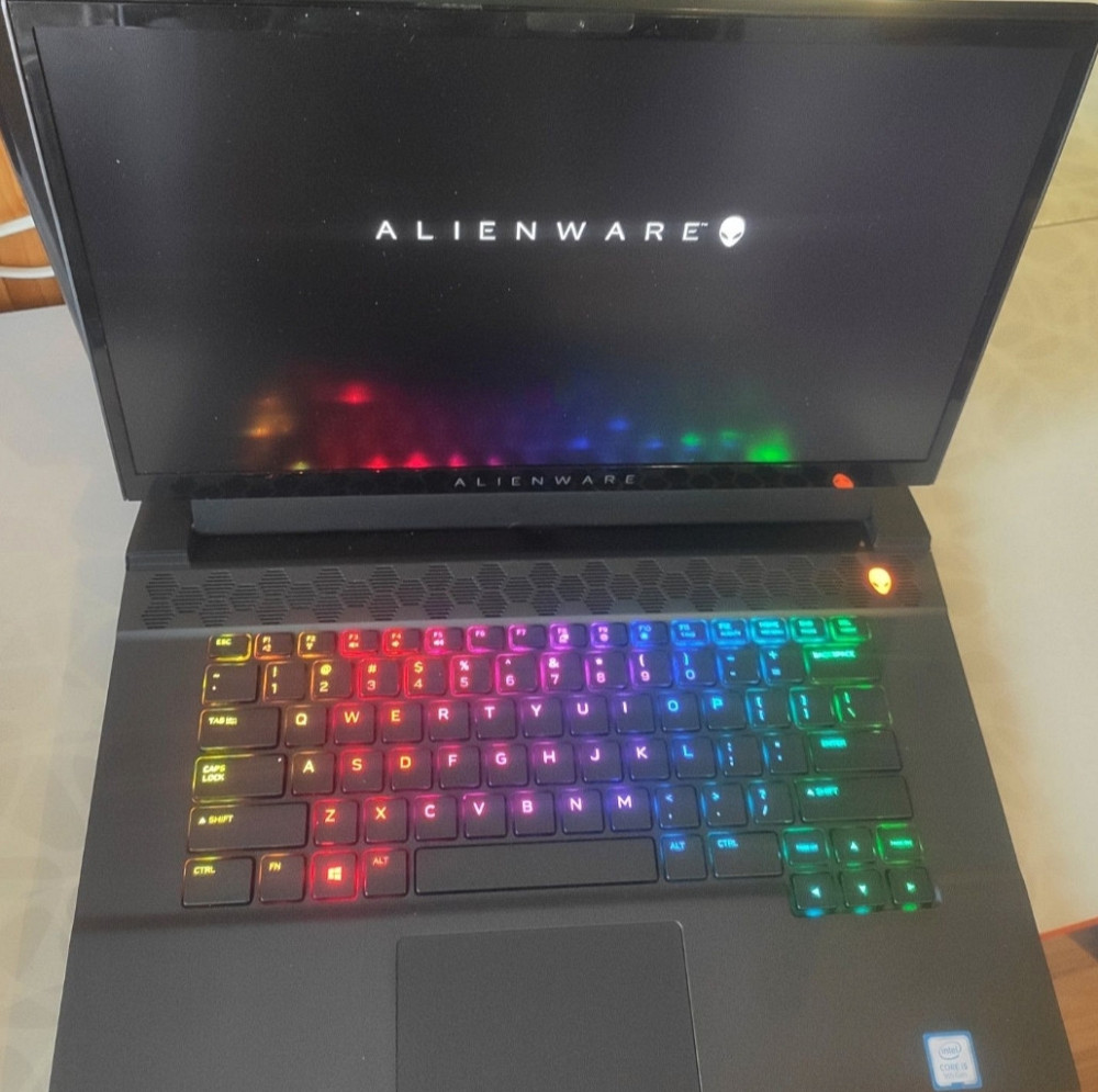 Ноутбук игровой Alienware m15 r2 1660ti. Киев - изображение 5