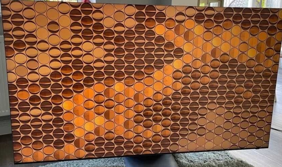 Телевизор: 65