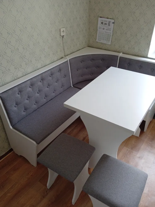 Маленький универсальный обеденный кухонный уголок ДСП с раскладным столом и пуфами 2 шт на кухню Белый Львов - изображение 4